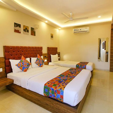 Fabhotel Peninsula - Nr Csmt Station Bombaj Zewnętrze zdjęcie