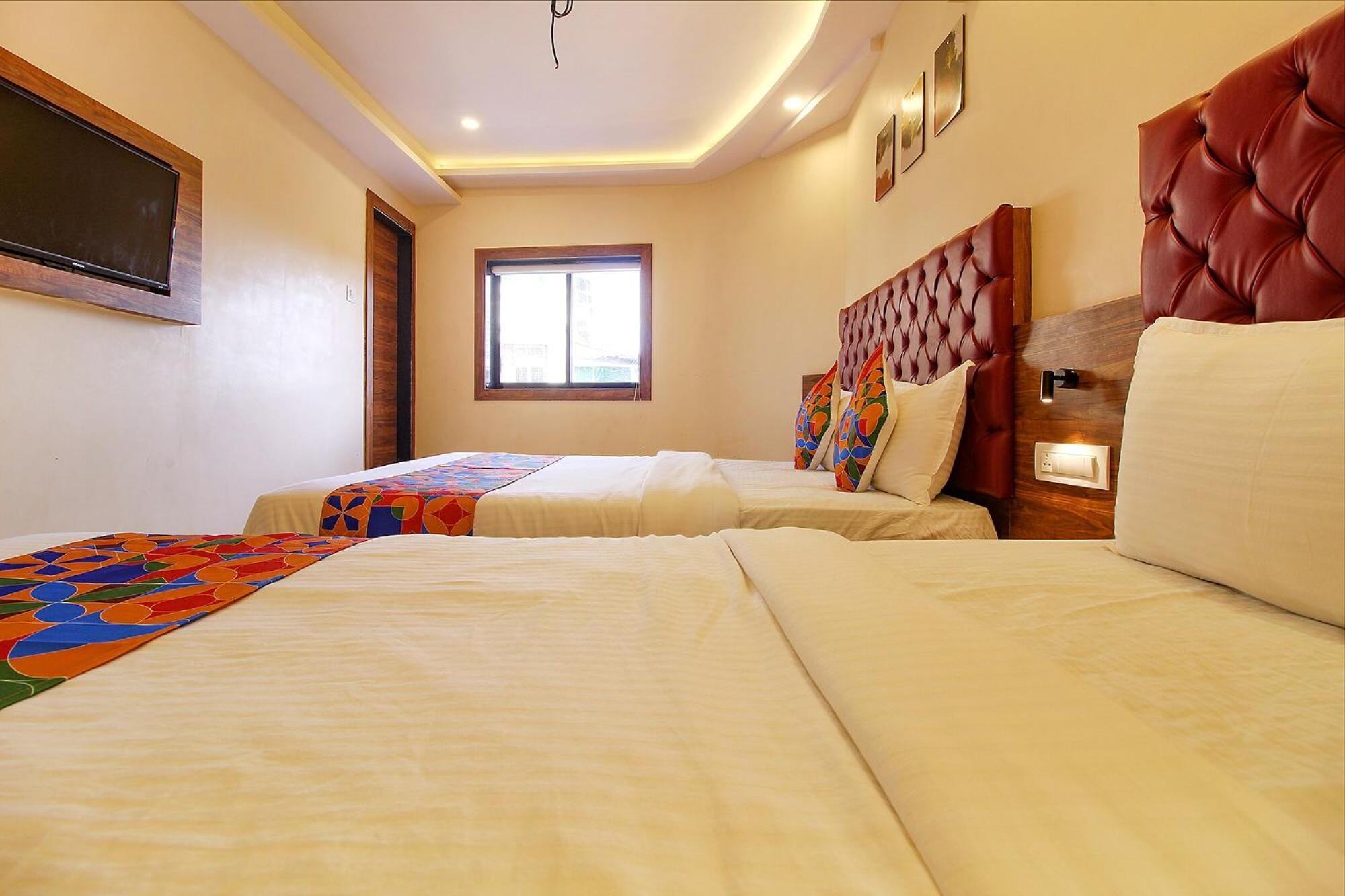 Fabhotel Peninsula - Nr Csmt Station Bombaj Zewnętrze zdjęcie