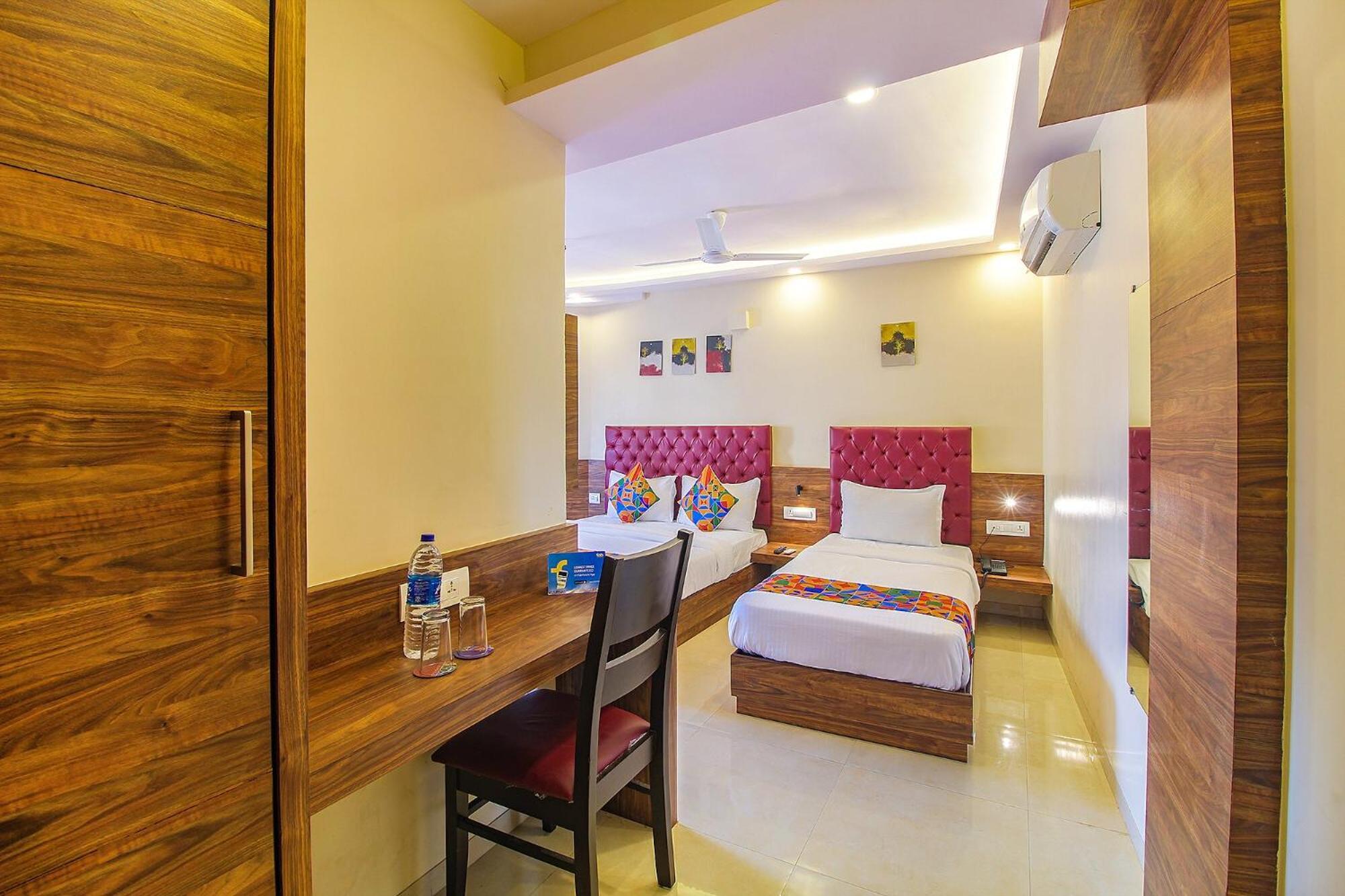 Fabhotel Peninsula - Nr Csmt Station Bombaj Zewnętrze zdjęcie