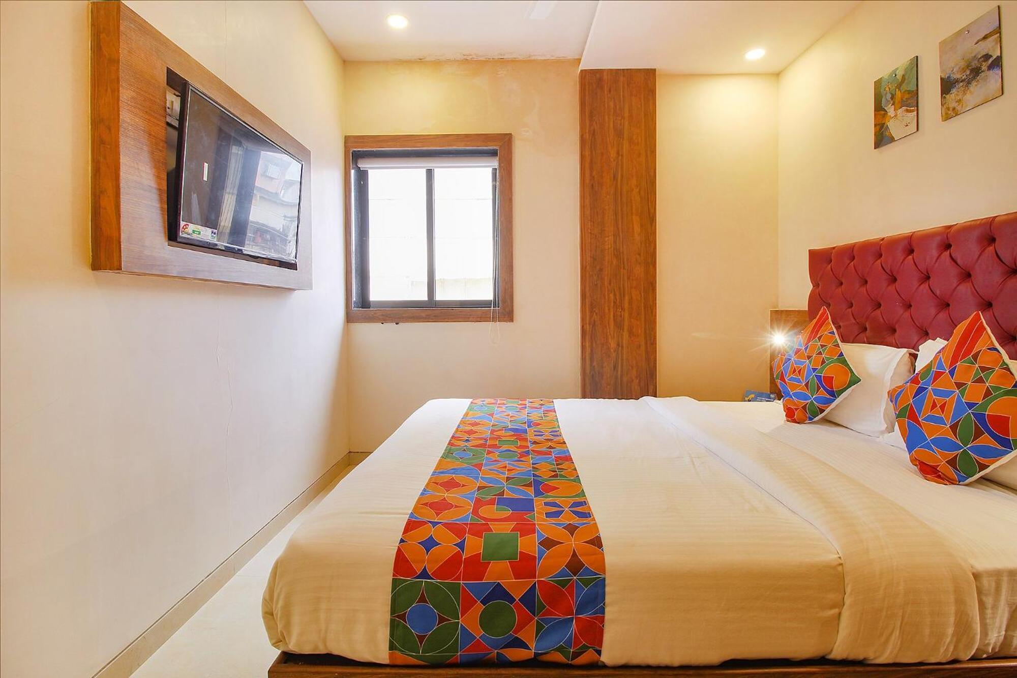 Fabhotel Peninsula - Nr Csmt Station Bombaj Zewnętrze zdjęcie